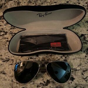 Ray Ban Polarized Aviator Sunglasses